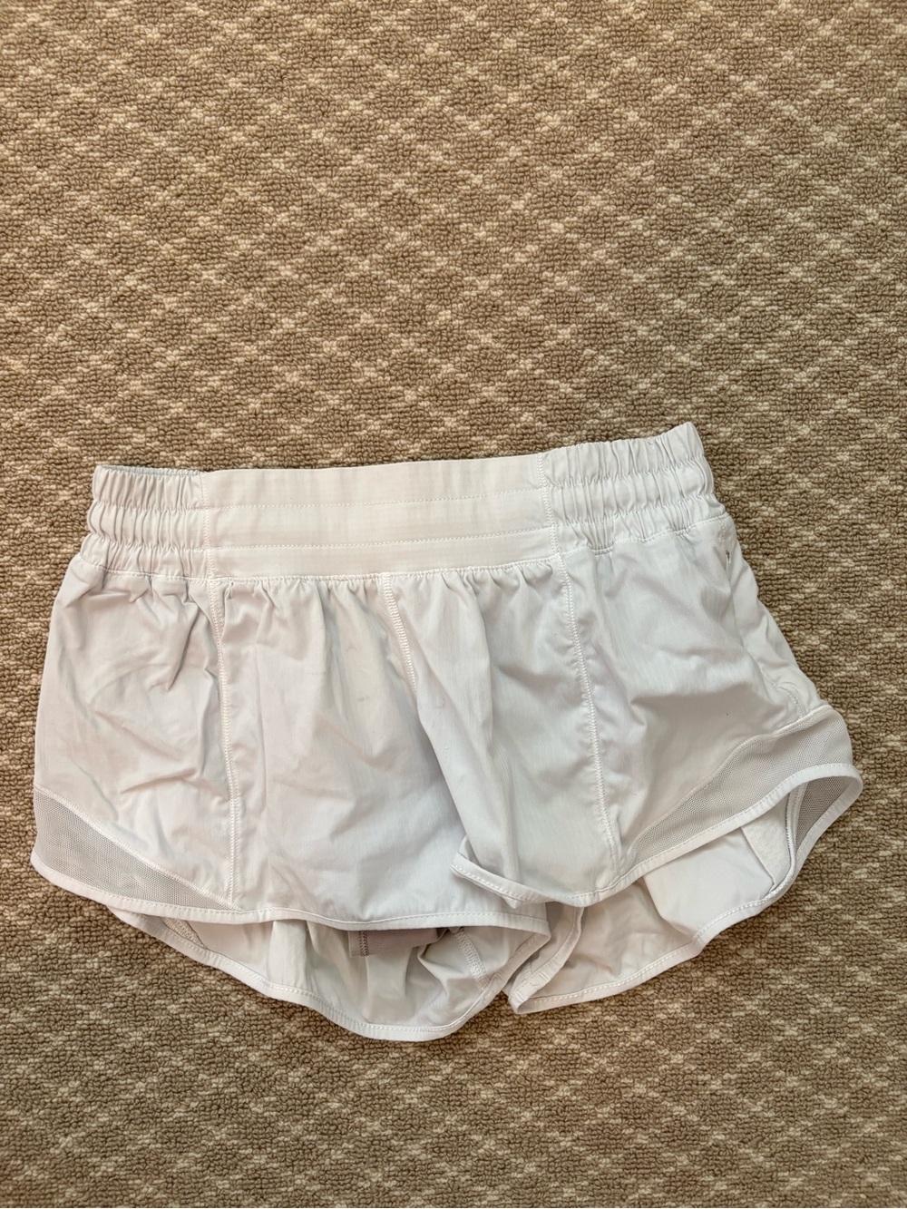Lululemon Hotty Hot shorts 2.5’’ size 2 pack of 3 - Picture 4 of 7